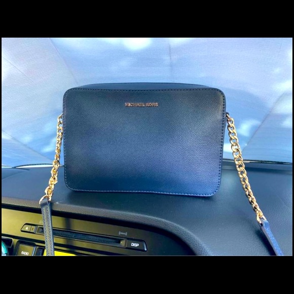 Michael kors bag - Picture 1 of 2